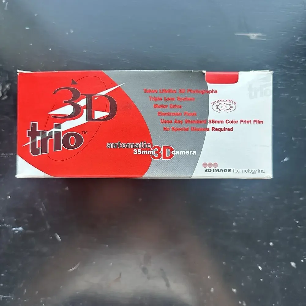 RARE / NEW TRIO 3D 35mm FILM AnalogPoint & Shoot 3D Analog Film Camera